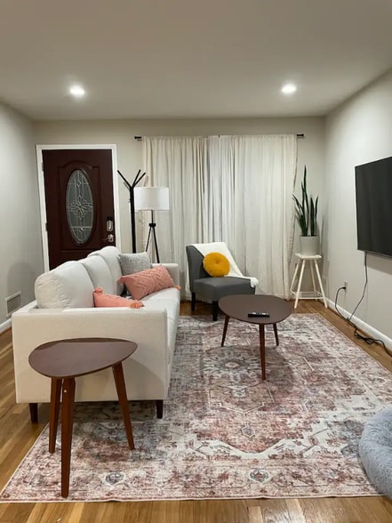 Building Photo - 134 Jasper Pl