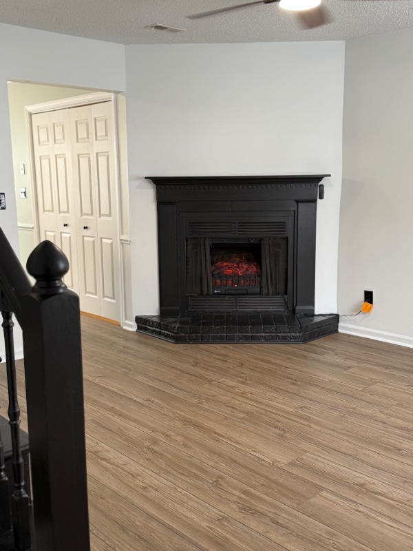 Building Photo - 350 Haven Dr