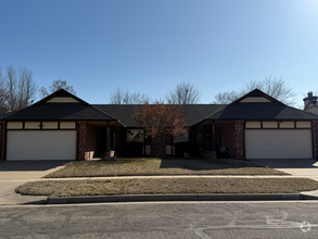 Building Photo - 10515 W Texas St