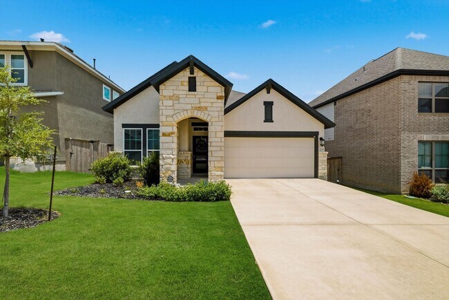 Building Photo - Elegant Living with Space to Spare | 4 Bed • 3.5 Bath