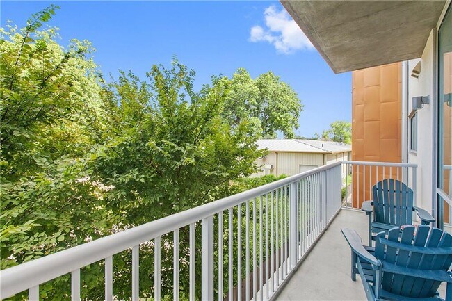 Building Photo - 1600 Barton Springs Rd