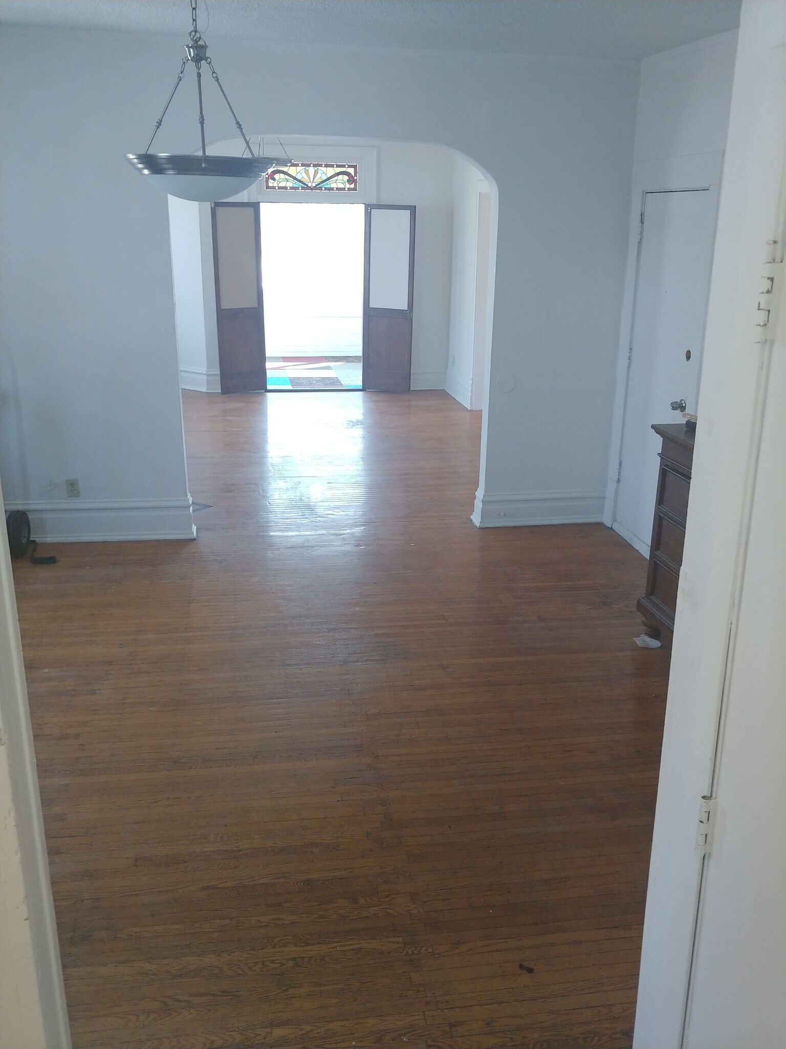 Building Photo - 1618 Thomas Pl N