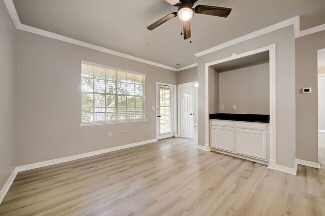 Building Photo - Great apartment for rent!