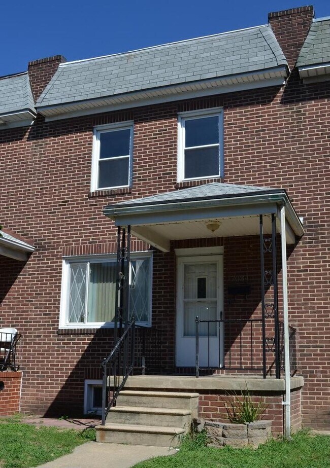 Primary Photo - 7034 Dunbar Rd