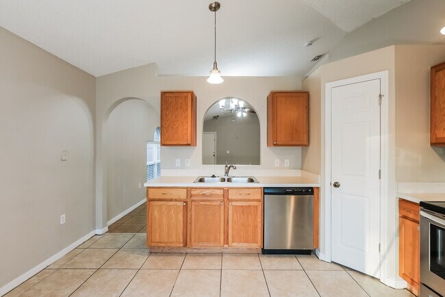 Building Photo - 6422 Tabogi Trail