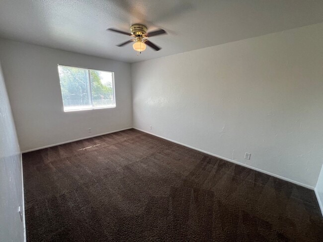 Building Photo - 4689 S Brookwillow Cv