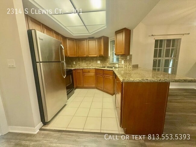 Building Photo - 2314 S Clewis Ct