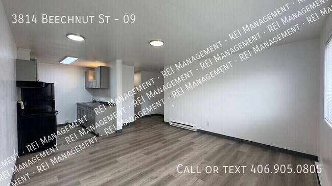 Building Photo - 3814 Beechnut St