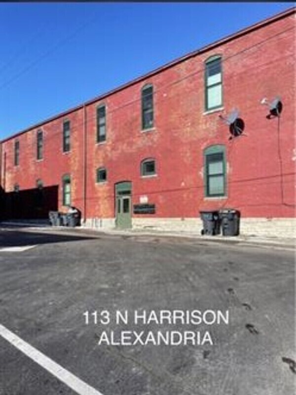 Building Photo - 113 N Harrison St