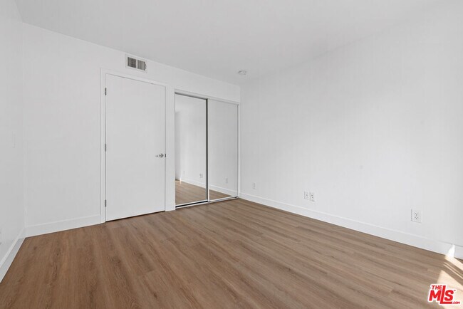 Building Photo - 8300 Manitoba St