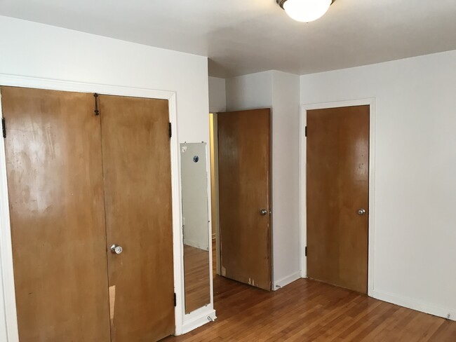 Building Photo - 5243 N 49th St