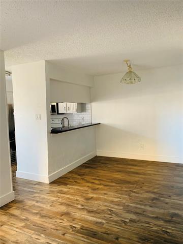 Building Photo - 333 Melrose Dr