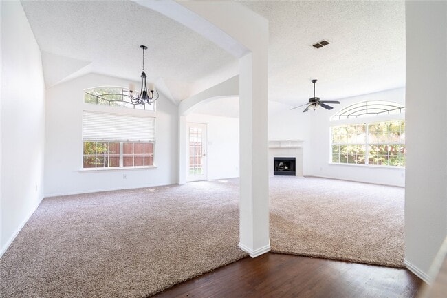 Building Photo - 904 Westminister Ave