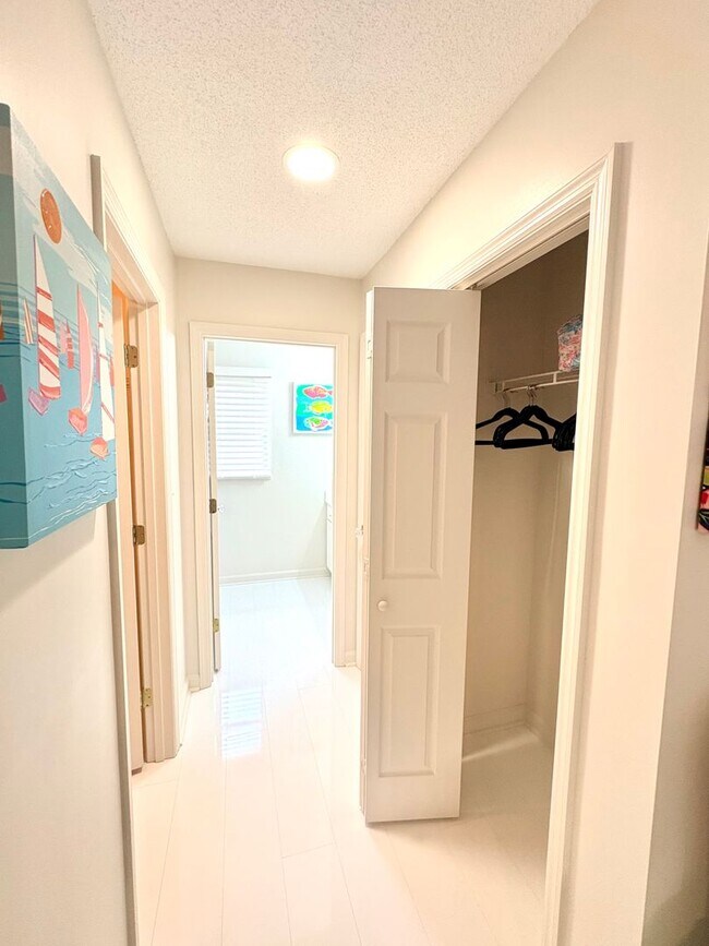 Building Photo - 23 Bellhaven Way
