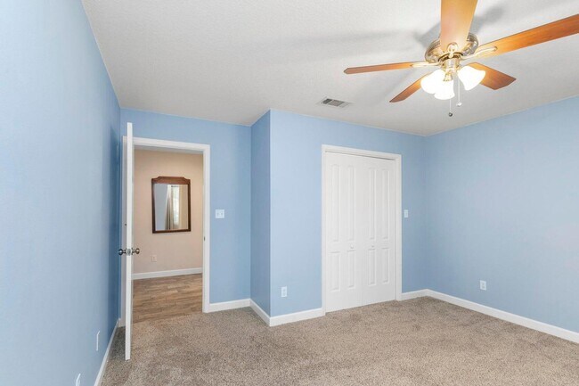 Building Photo - 708 Turnberry Cove S