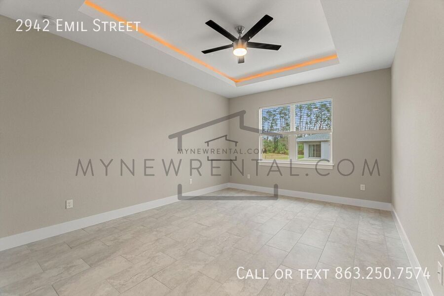 Building Photo - 2942 Emil St