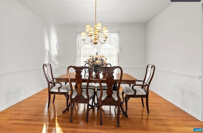 Building Photo - 1510 Beacon Hill