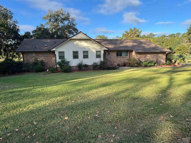 Building Photo - 7140 Beech Rdg Trl