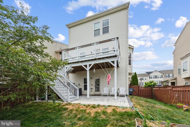 Building Photo - 25148 Sweet Myrtle Square