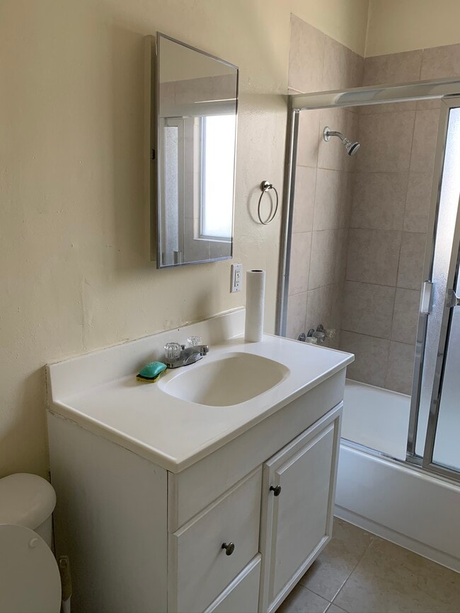 Building Photo - 14116 Sylvan St