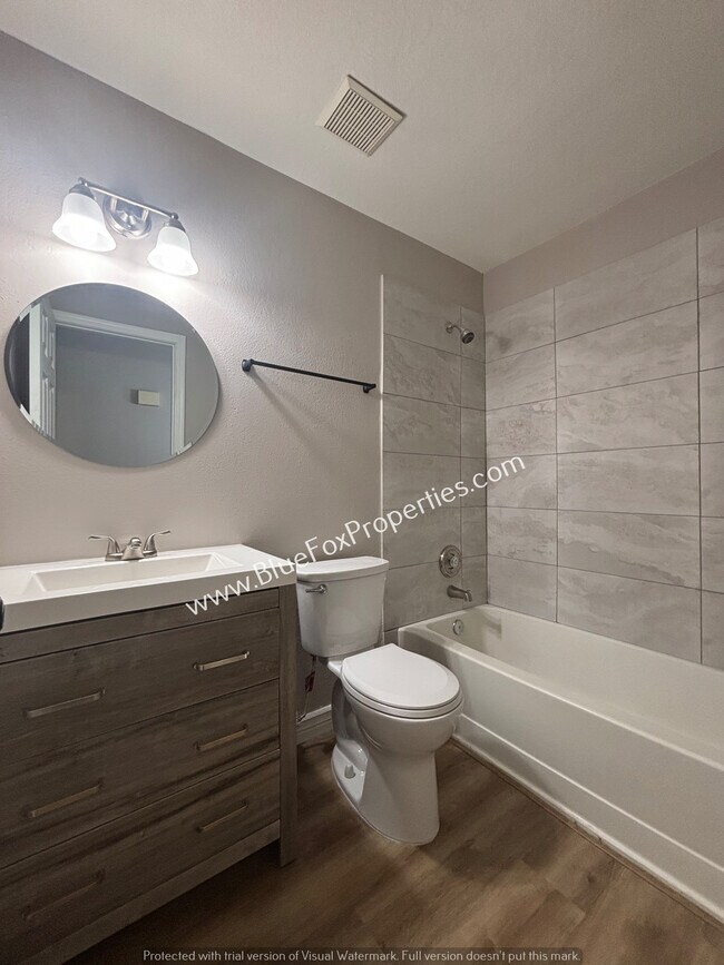 Building Photo - 7385 S Avenida Perlina