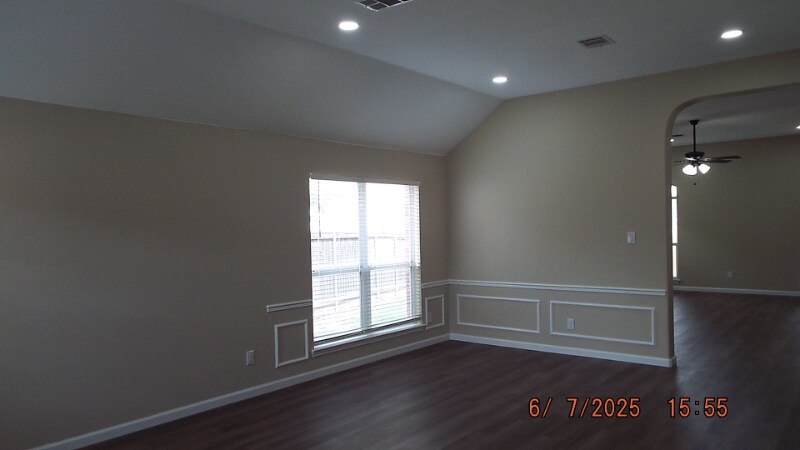 Building Photo - 4107 Grovetree