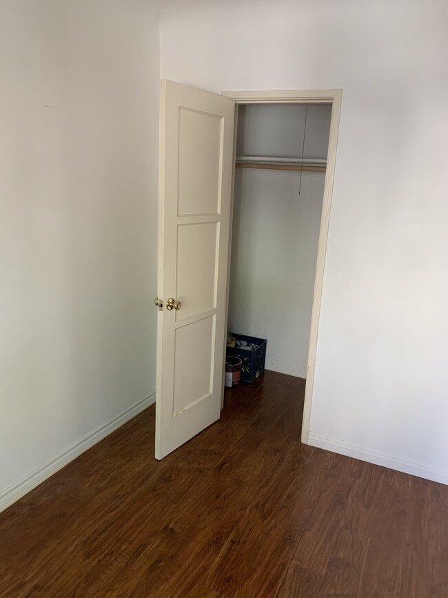 Closet - 1543 11th St