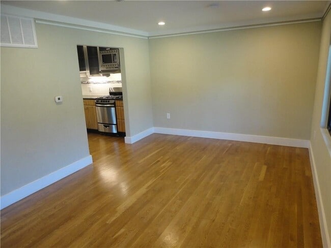 Building Photo - 3311 Speedway