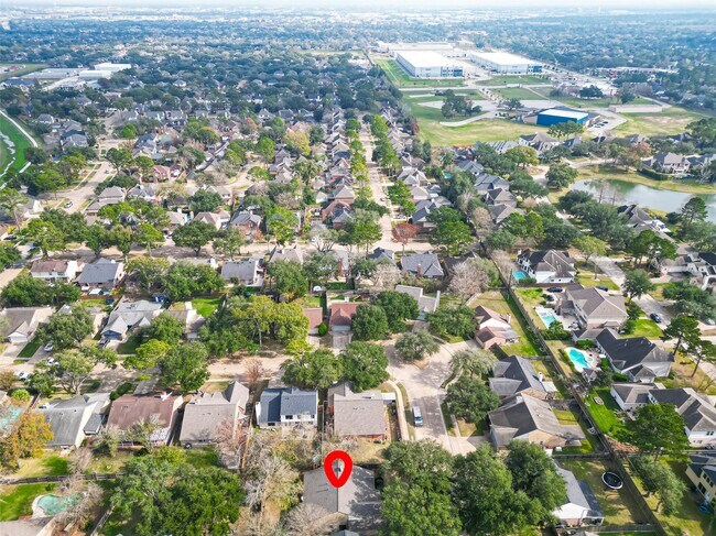 Building Photo - 13514 Clayton Hill Dr