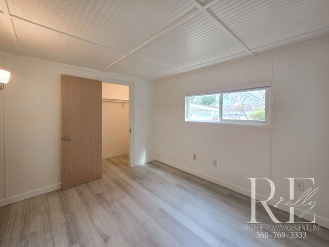 Building Photo - Private Beach Access – Bright, Breezy Livi...
