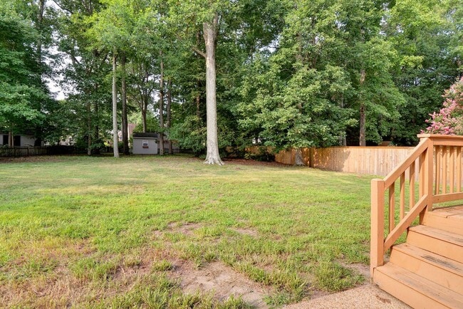 Building Photo - Lovely home in Woods of Tabb