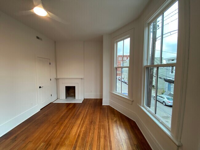 Main Bedroom - 1928 Colerain Ave