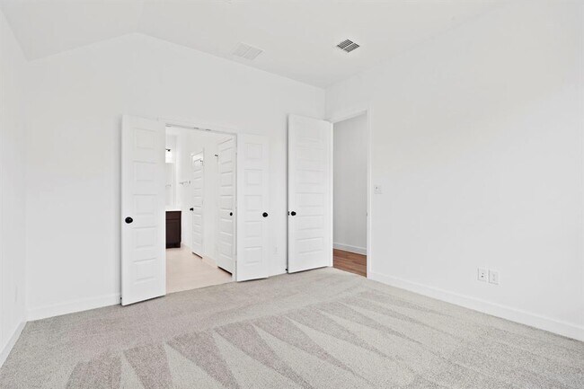 Building Photo - 27106 Cutleaf Daisy Ct