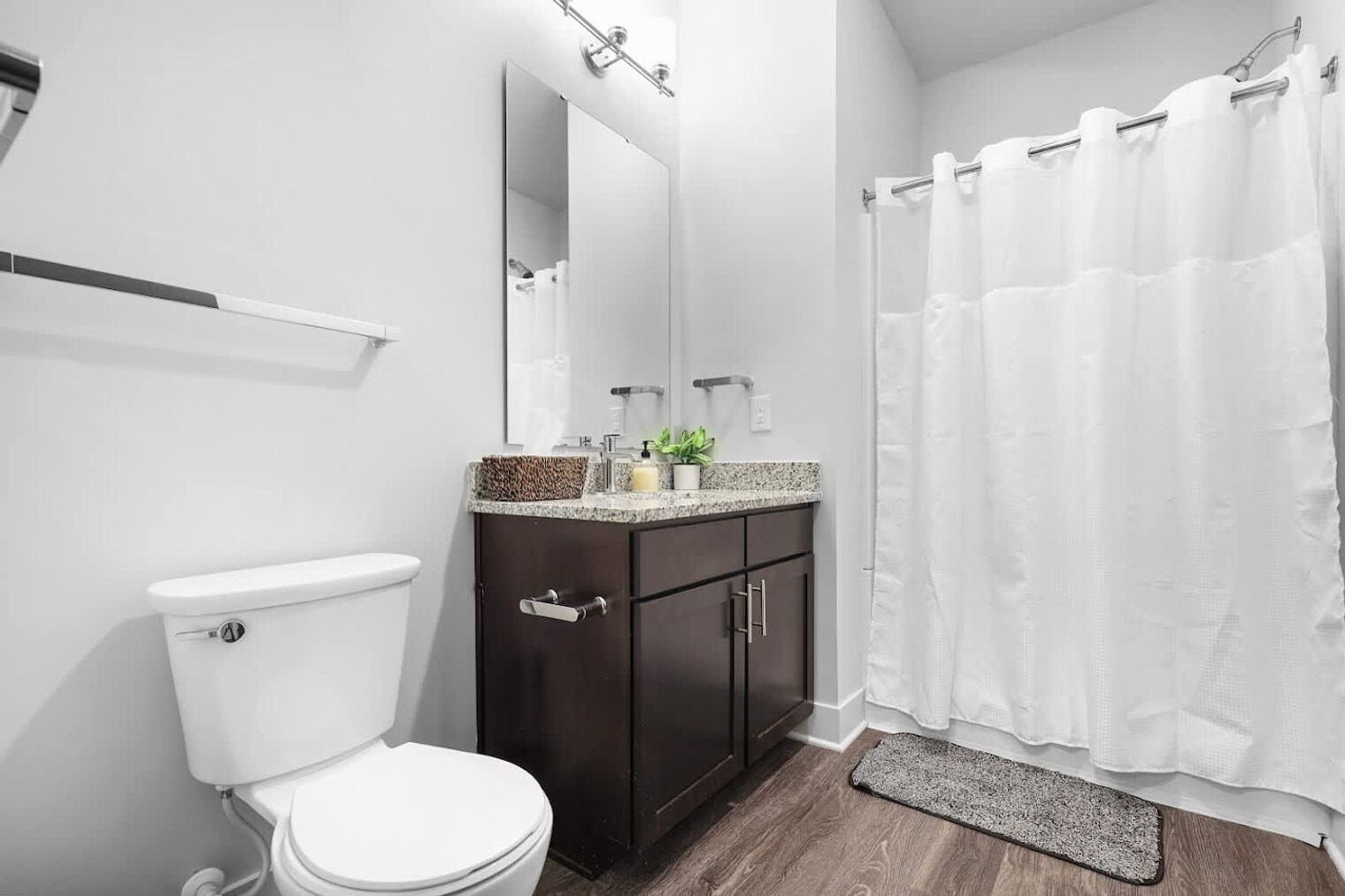 Building Photo - 8506 Westfield Blvd