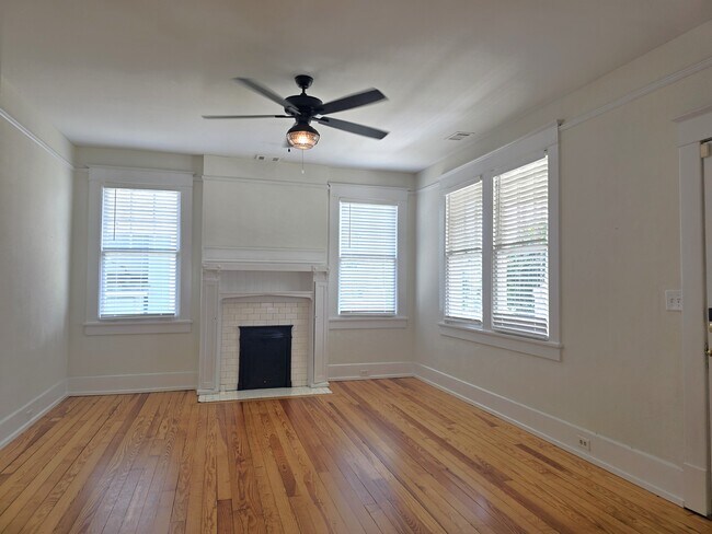 Building Photo - 1429 Stovall St