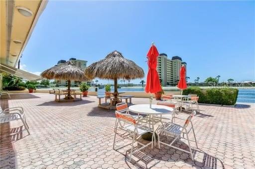 Building Photo - 4775 Cove Cir