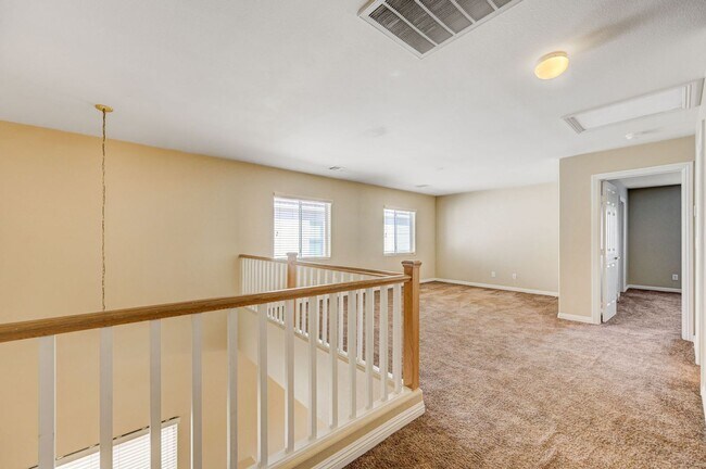 Building Photo - 1107 Aldenwood Ave