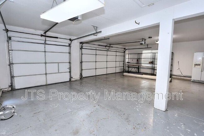 Building Photo - 2696 Prestwick Dr