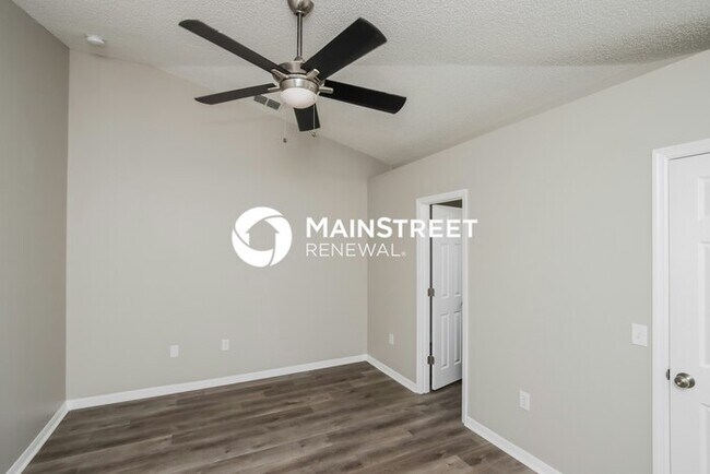 Building Photo - 3 Bedroom Pet-Friendly Home in PALM BAY, FL with Main Street Renewal