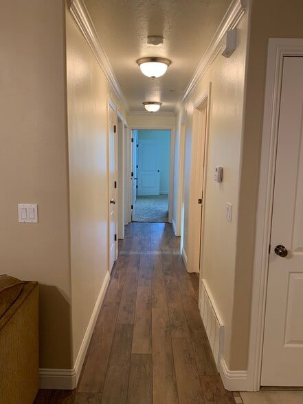 Building Photo - 209 N 1200 W