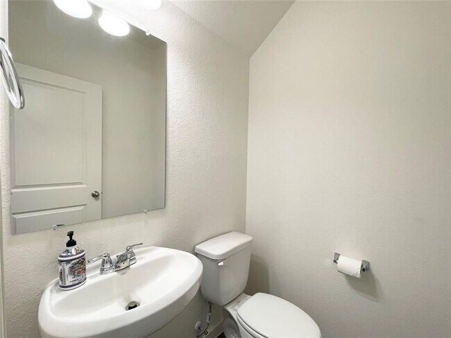 Building Photo - 3973 Fringe Tree Ln