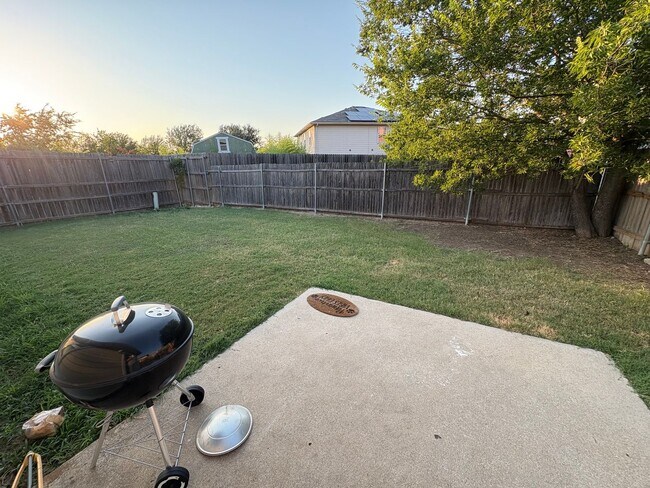 Building Photo - Great 3-2-2 in Lost Creek Ranch NWISD Roan...