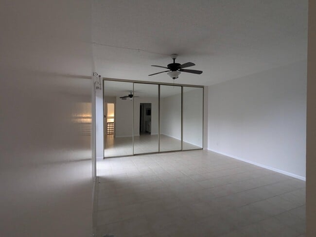 Building Photo - 2191 White Pine Cir