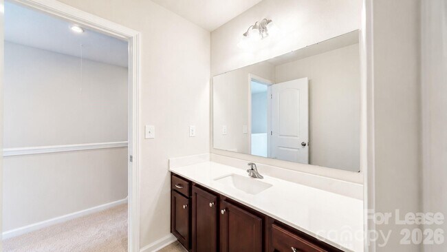 Building Photo - 5030 Markfield Ln