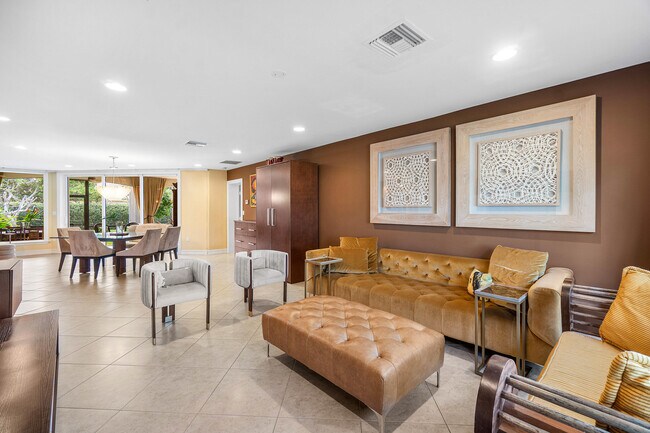 Building Photo - 3509 NW 26th Ct