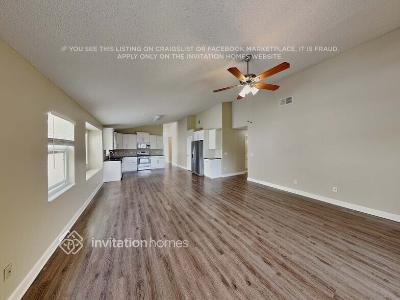 Building Photo - 12870 Maribou Cir