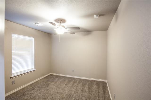 Building Photo - 1510 Syracuse Dr