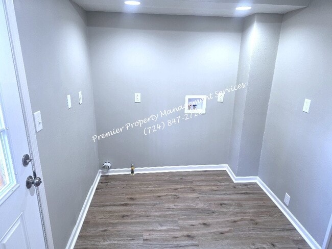 Building Photo - 655 9th St