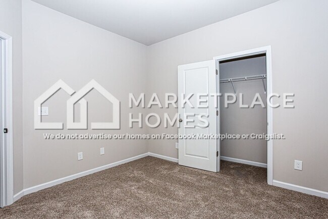 Building Photo - 230 W L Miller Dr