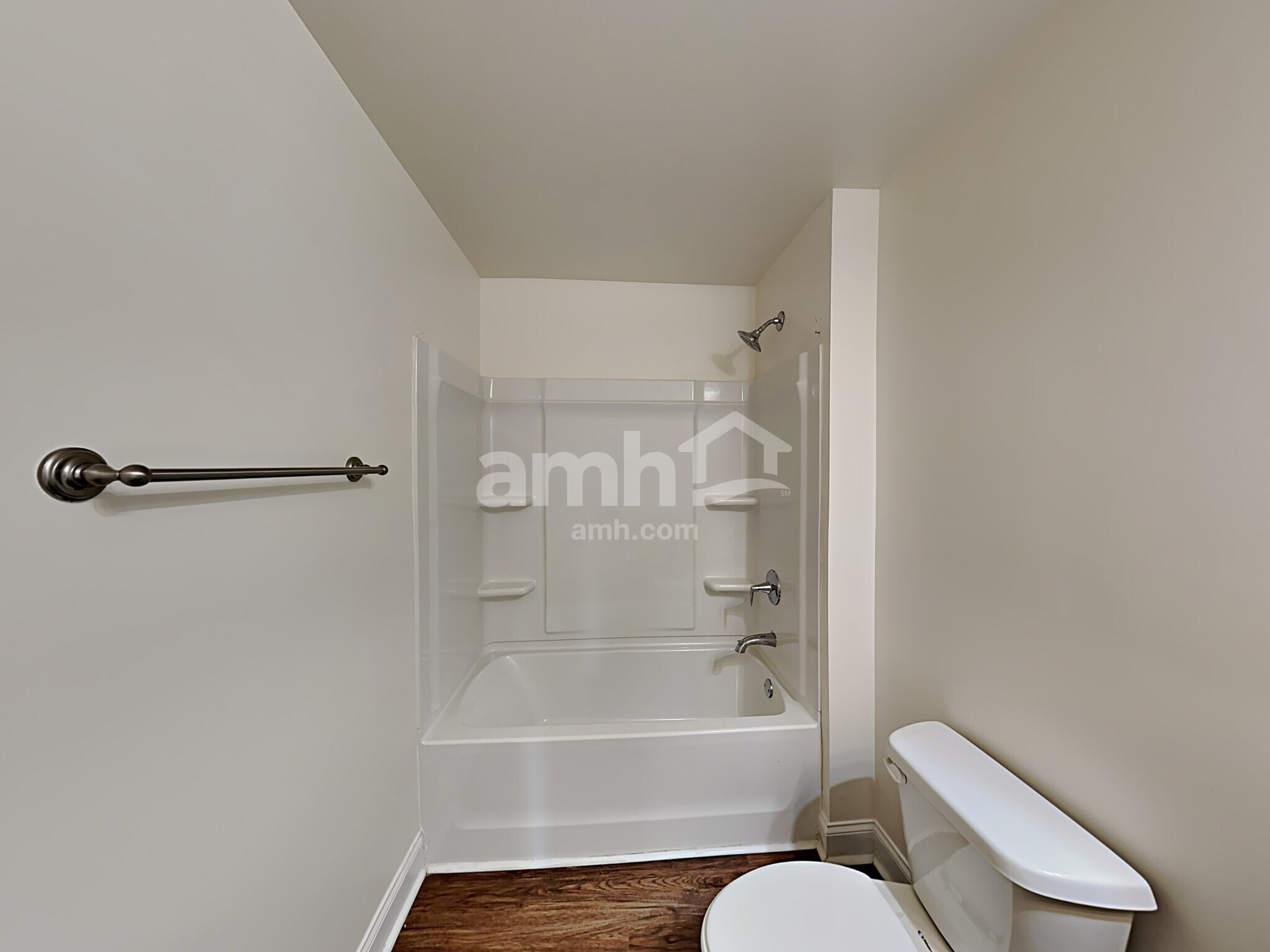 Building Photo - 417 Oscar Way